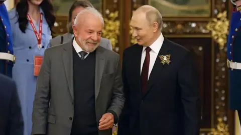 The Brazilian Leader Luiz Inácio Lula da Silva Says He Has Zero Connection With Donald Trump
