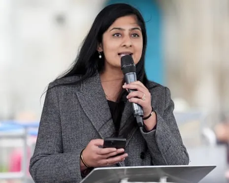 The Coventry South MP Consults Defamation Lawyers Following Row With Jeremy Corbyn Over Party Finances