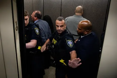 NY Legislators Arrested After Preventing Ice Access to Federal Complex
